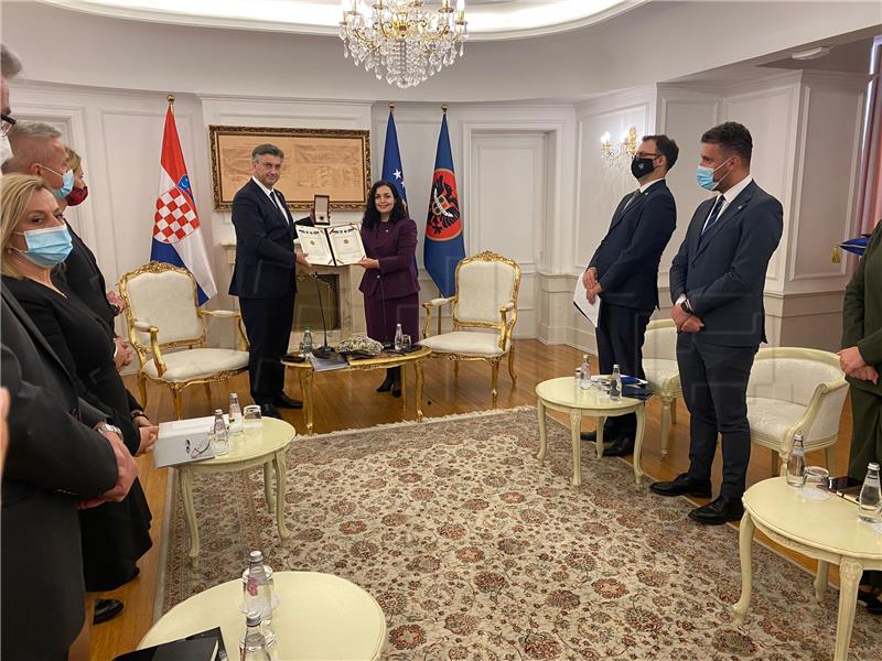 Premijer Plenković u posjetu Kosovu