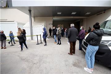 Uvedene covid-potvrde za ulaz u sve javne i državne institucije