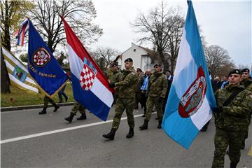 Vukovar: Kolona sjećanja krenula gradskim ulicama do Memorijalnog groblja