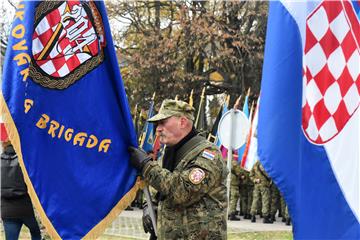 Vukovar: Kolona sjećanja krenula gradskim ulicama do Memorijalnog groblja