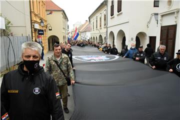 Vukovar: Kolona sjećanja krenula gradskim ulicama do Memorijalnog groblja