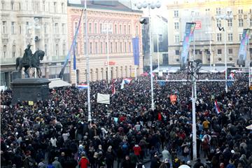 U Zagrebu veliki prosvjed protiv covid mjera