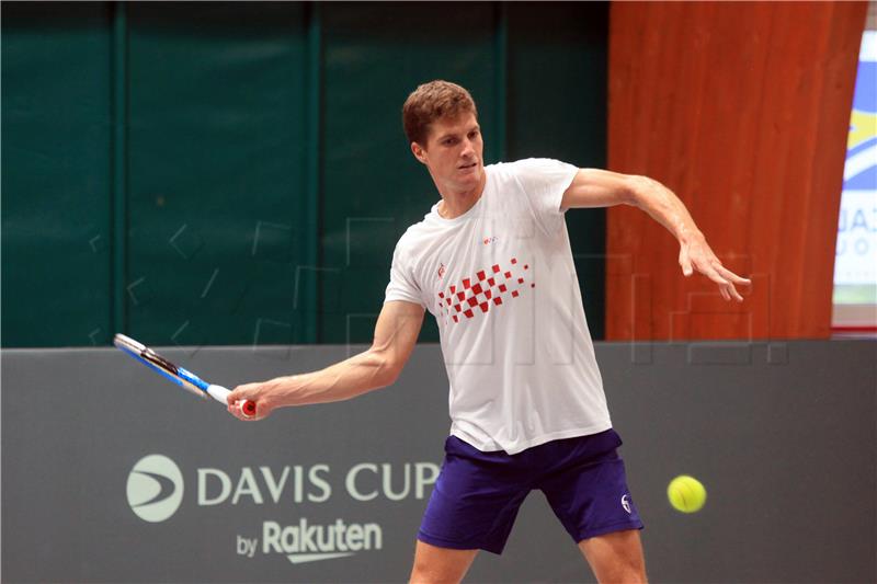 Jutarnji trening hrvatske Davis cup reprezentacije u Torinu