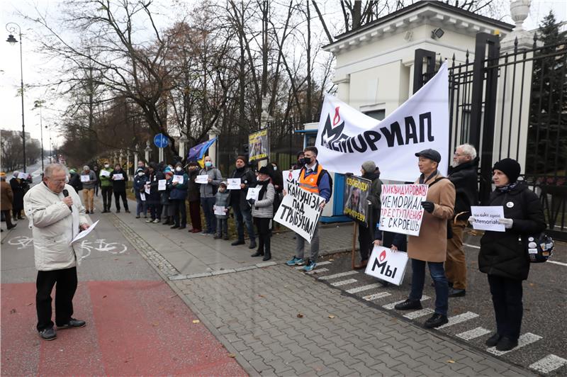 POLAND PROTEST IN DEFENSE OF THE 'MEMORIAL' ASSOCIATION