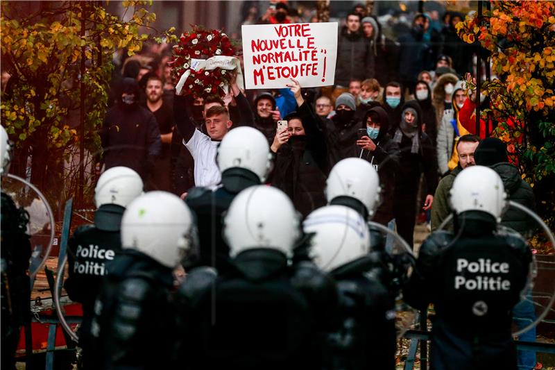 Sukobi na prosvjedima protiv covid mjera u Bruxellesu