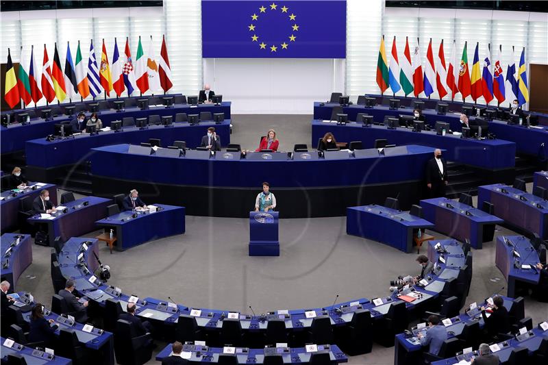 Europski parlament usvaja novu poljoprivrednu politiku EU-a, zeleni i desnica protiv