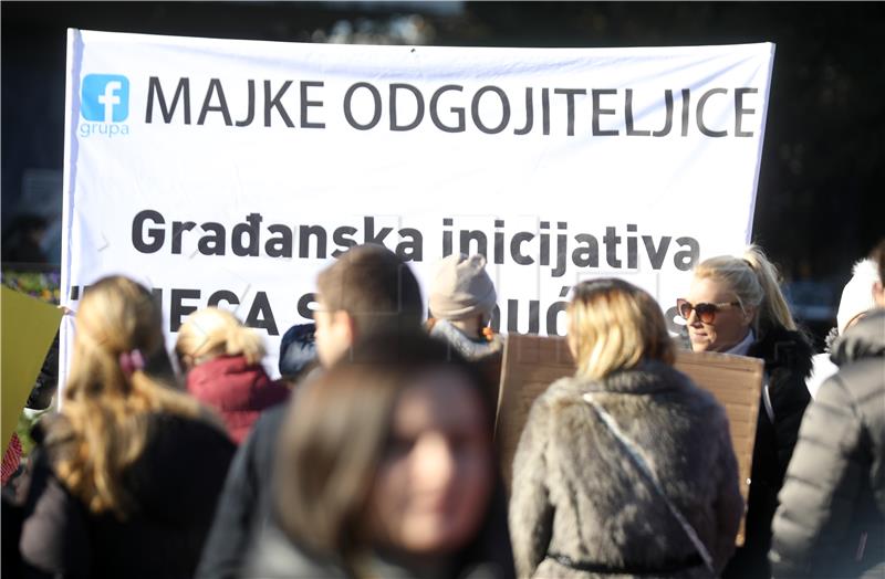 Prosvjed majki odgojiteljica