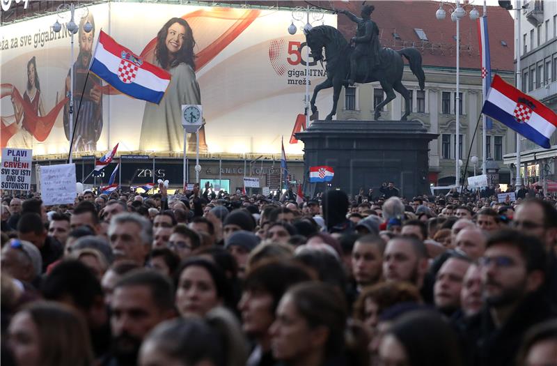 Safe Journalists condemns attacks on reporters during protest rally in Zagreb