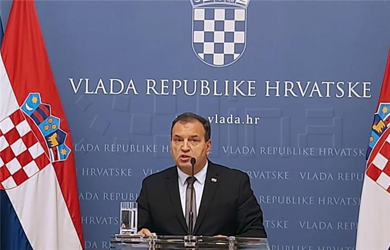 Beroš: Prosvjednici protiv covid potvrda pokazali licemjerje