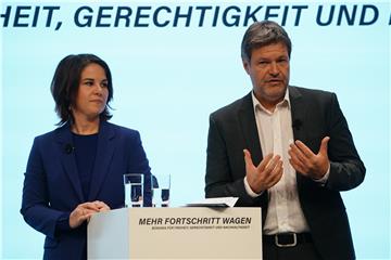 GERMANY PARTIES ELECTIONS GOVERNMENT