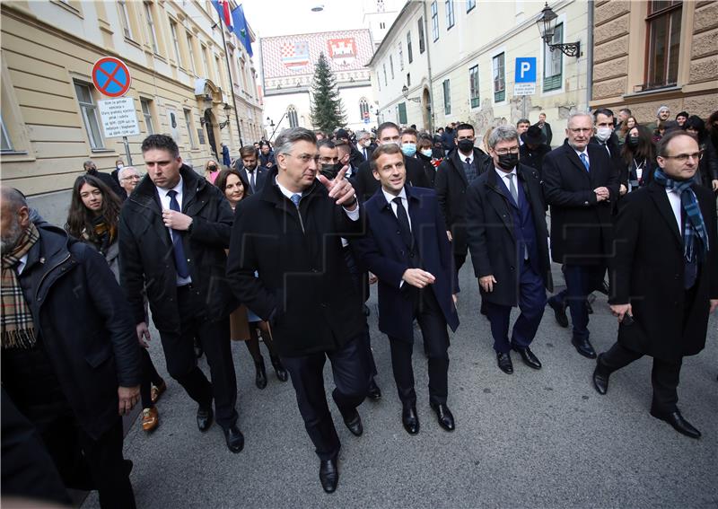 Plenković i Macron pogledali prelet Rafalea iznad Zagreba