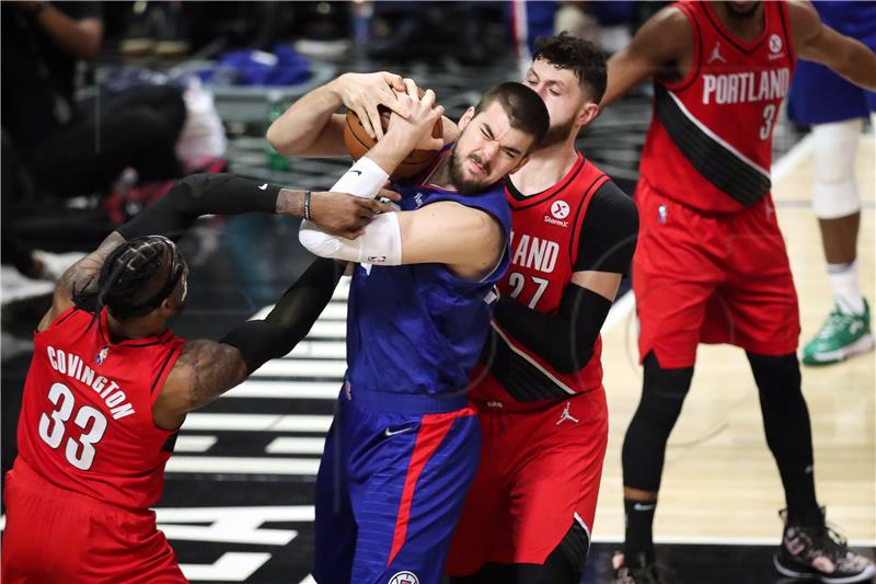 NBA: Zubac solidan u porazu Clippersa od Warriorsa