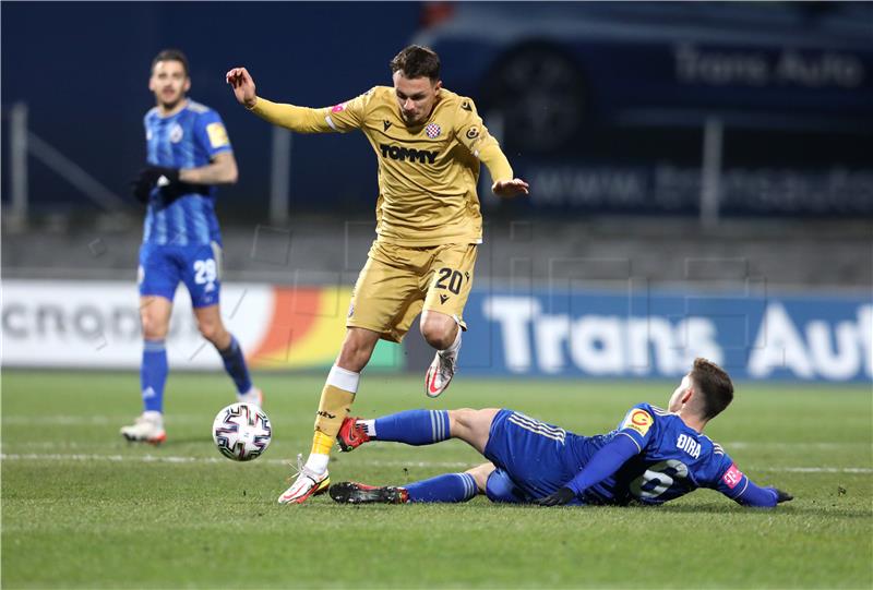 Četvrtfinalna utakmica Hrvatskog nogometnog kupa: Lokomotiva - Hajduk