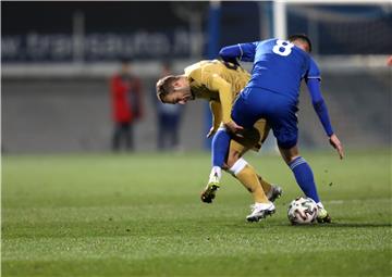 Četvrtfinalna utakmica Hrvatskog nogometnog kupa: Lokomotiva - Hajduk