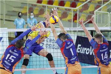 CEV kup: Mladost - Vero Volley Monza