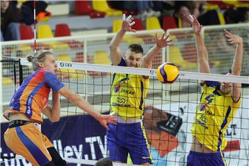 CEV kup: Mladost - Vero Volley Monza