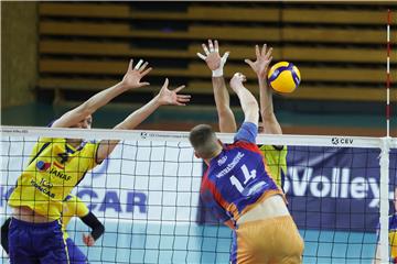 CEV kup: Mladost - Vero Volley Monza