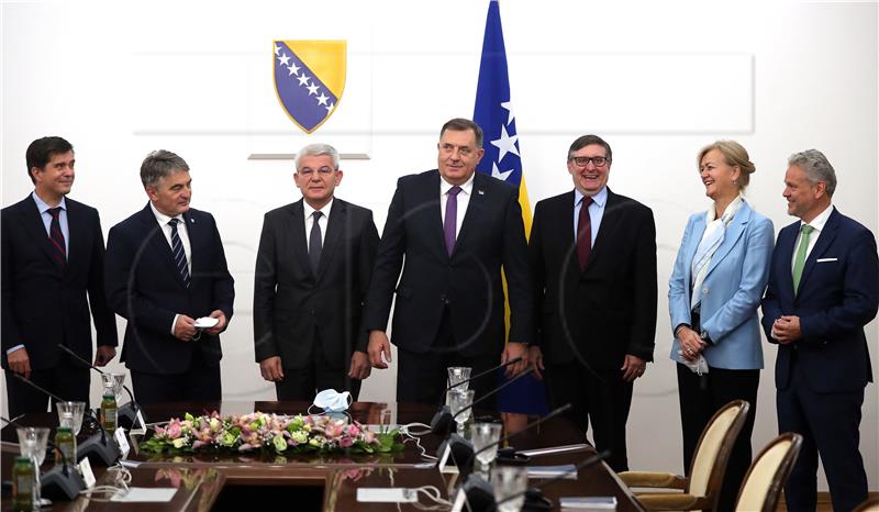 BiH: Pregovori o izbornom zakonu bez rezultata, Čović i Izetbegović oprezni