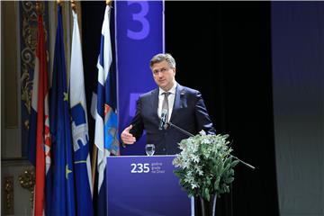 Plenković sudjelovao na svečanoj sjednici Gradskog vijeća Grada Osijeka