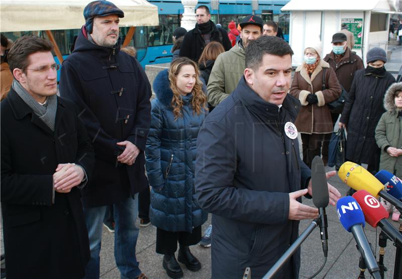 Početak prikupljanja potpisa za raspisivanje referenduma za ukidanje covid potvrda