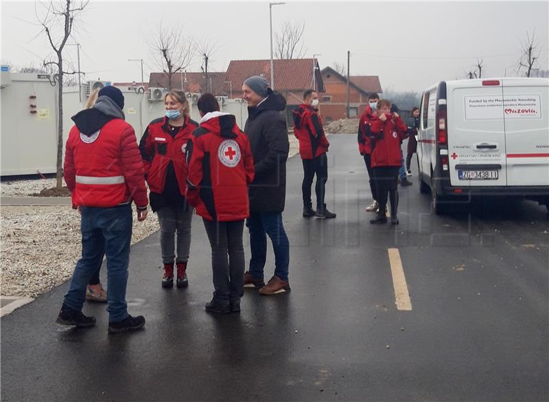 U Glini Međunarodni dan volontera proslavljen svečano i radno