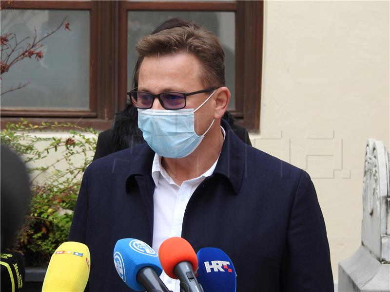 Varaždinskoj bolnici u ispomoć dolazi 10 medicinskih sestara