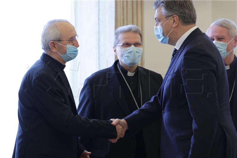 Government, Croatian Bishops' Conference call for vaccination