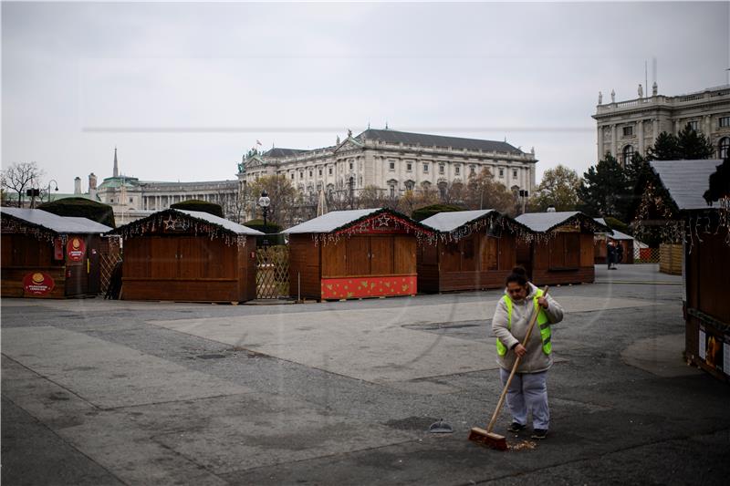 Austrija: Necijepljeni ostaju u 'lockdownu' - kancelar