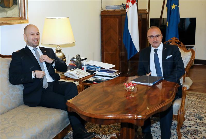 Croatia's experience invaluable for Montenegro's EU path, says FM