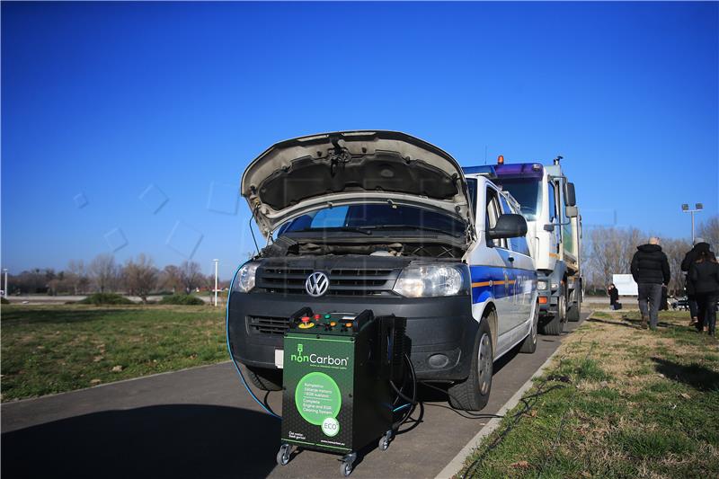 Carbon cleaning machine for internal combustion engines presented in Osijek