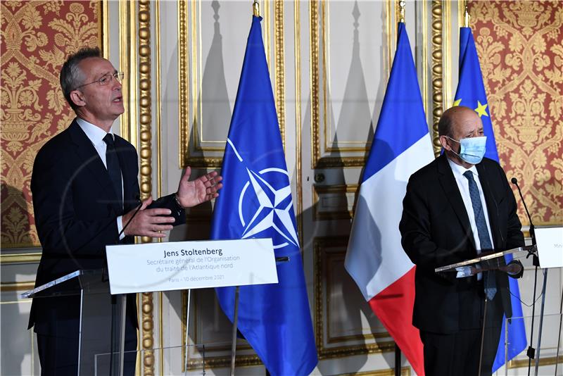 FRANCE NATO DEFENCE DIPLOMACY