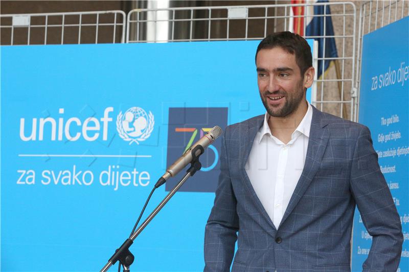 Otvorena izložba "75 godina UNICEF-a u Hrvatskoj"