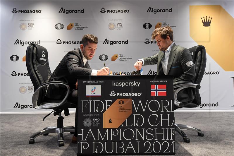 Šah: Carlsen obranio naslov svjetskog prvaka