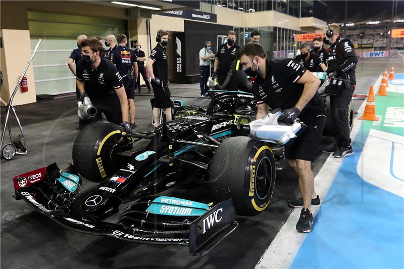 VN Abu Dhabi: Hamilton najbrži na zadnjem treningu