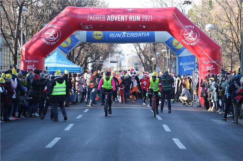 Humanitarna i kostimirana utrka Zagreb Advent Run