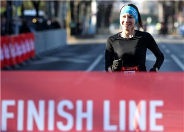 Humanitarna i kostimirana utrka Zagreb Advent Run