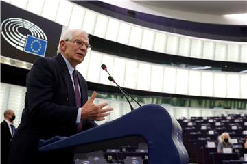 FRANCE EU PARLIAMENT UKRAINE