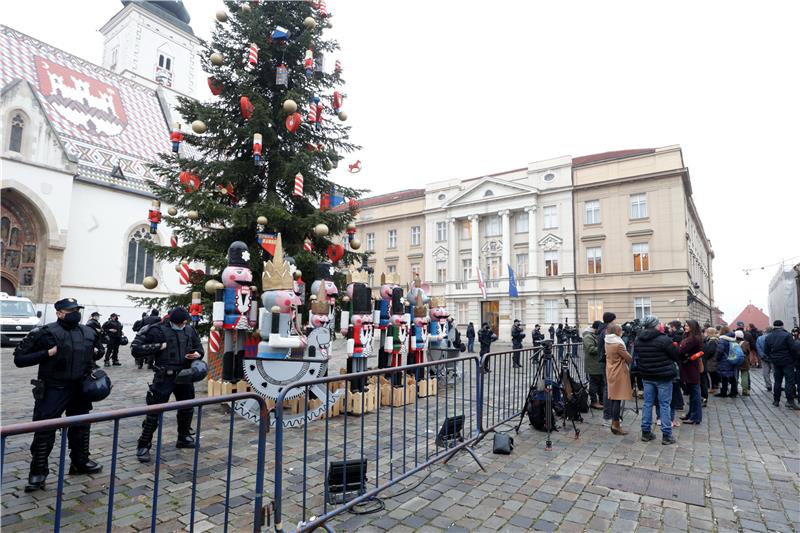 Inicijativa Prava i slobode prosvjeduje na markovom trgu