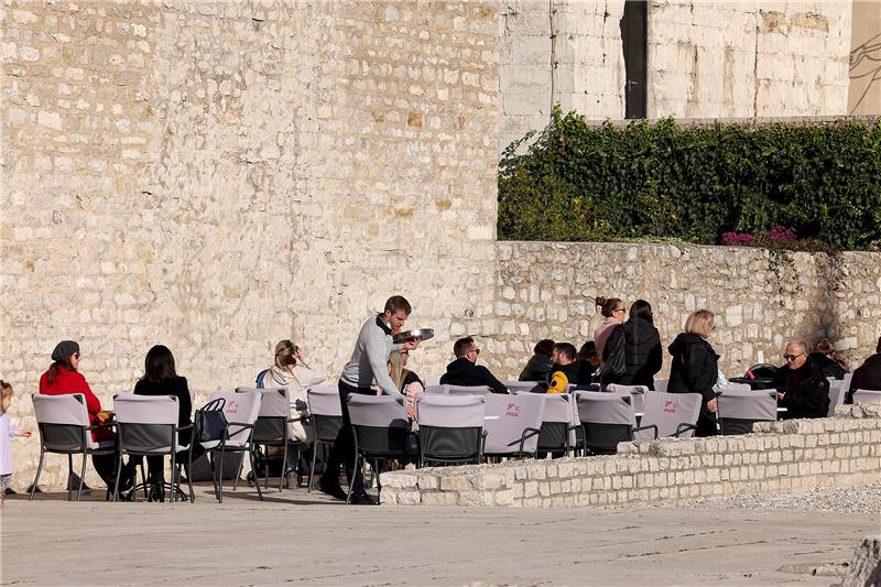 Prošli tjedan fiskaliziran 8 posto veći iznos računa nego u istom razdoblju 2019.