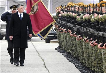 Milanović posjetio vojarnu 7. gardijske brigade „Pume“ u Varaždinu