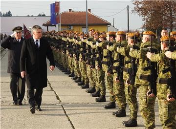 Milanović posjetio vojarnu 7. gardijske brigade „Pume“ u Varaždinu