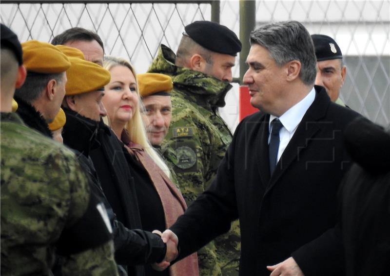 Milanović posjetio vojarnu 7. gardijske brigade „Pume“ u Varaždinu