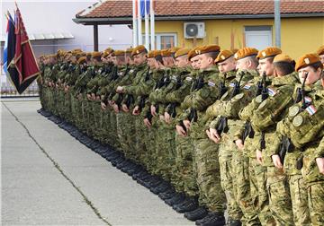 Milanović posjetio vojarnu 7. gardijske brigade „Pume“ u Varaždinu