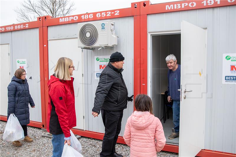  Caritas darovao više od tisuću stradalnika od potresa