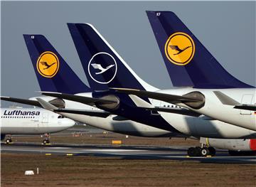 Lufthansa otkazuje letove oko Božića zbog velikog broja oboljelih pilota