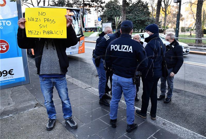 Čudnovata pravila za covid potvrde u Europi