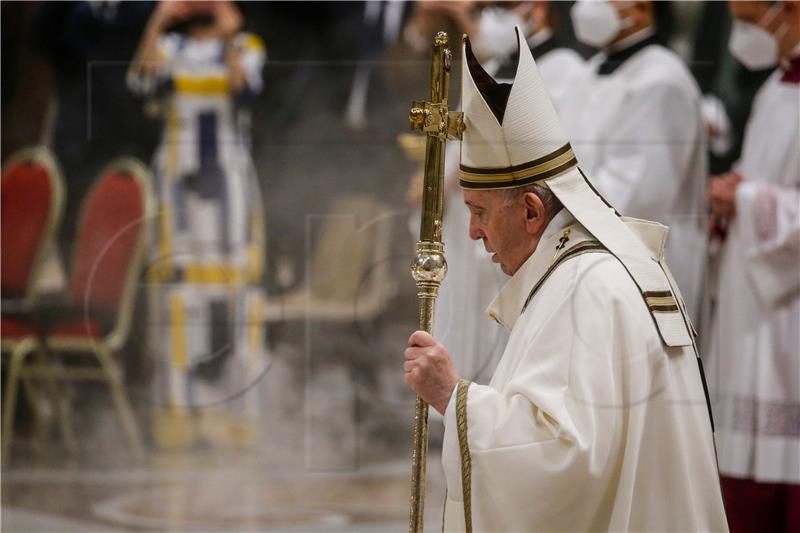 VATICAN CHRISTMAS​ EVE MASS