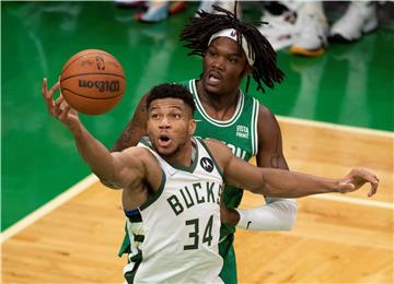 NBA: Giannis Antetokounmpo izašao iz Covid protokola