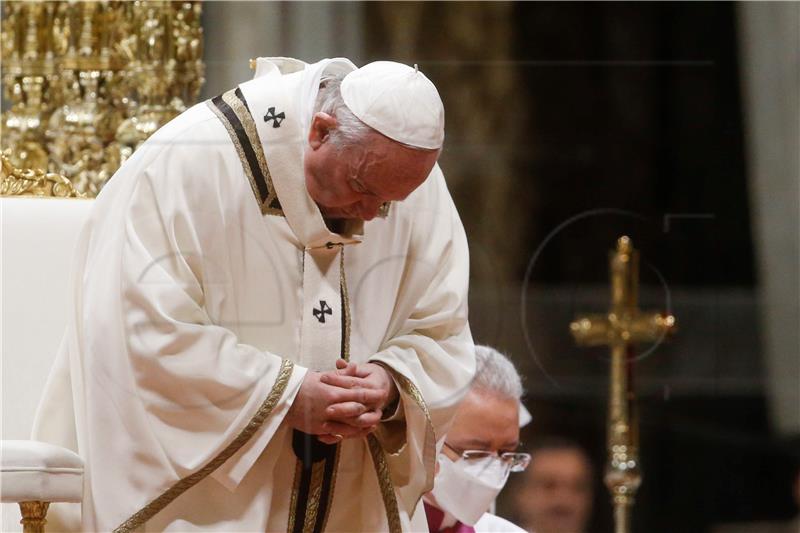 VATICAN CHRISTMAS? EVE MASS