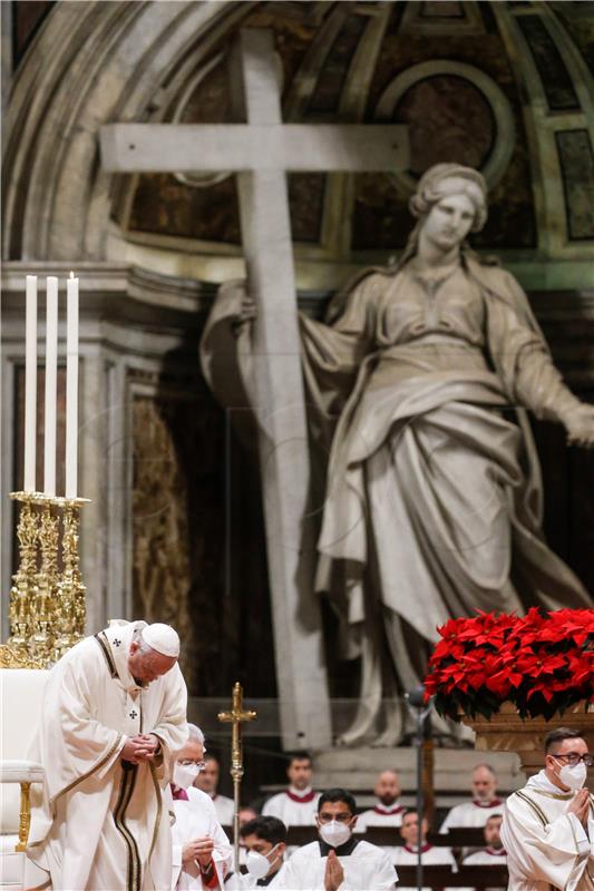 VATICAN CHRISTMAS​ EVE MASS